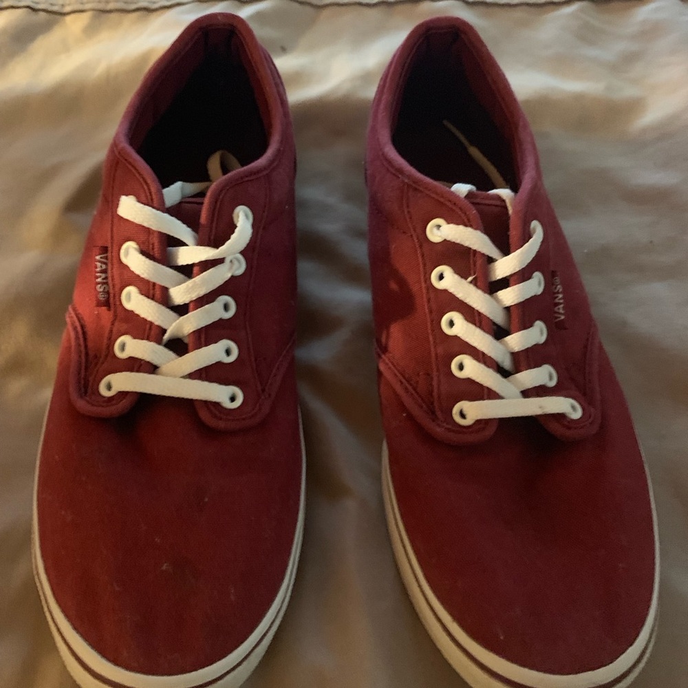 Women’s Wine Vans